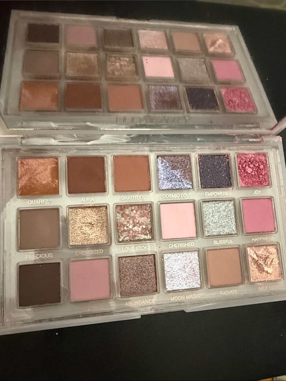 HUDA BEAUTY palette showcasing